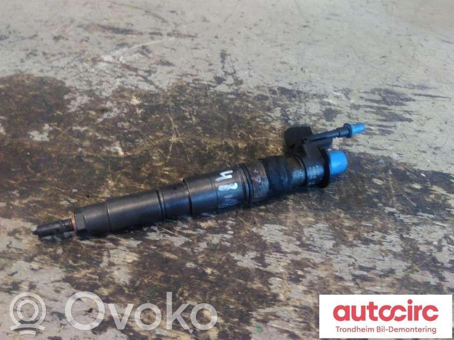 BMW 5 E60 E61 Fuel injector 