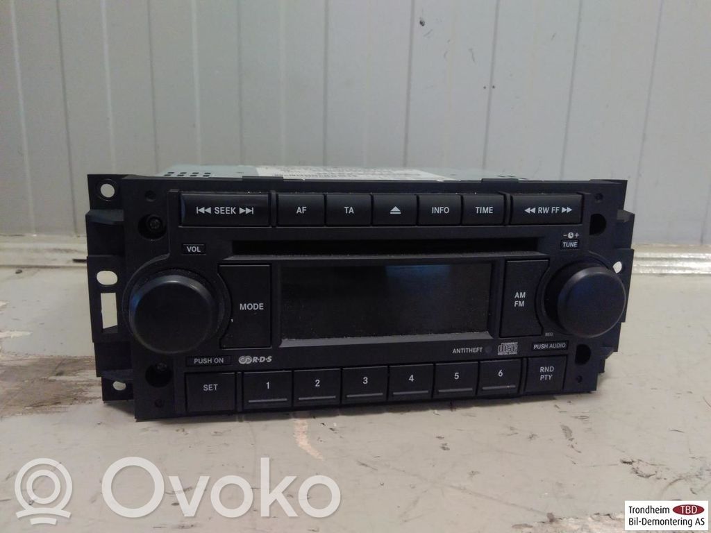 Jeep Patriot Unitate principală radio/CD/DVD/GPS 