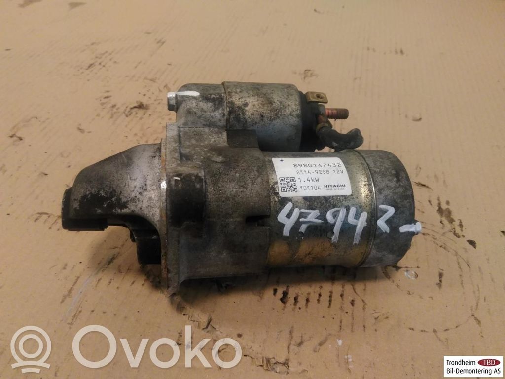Opel Astra J Starter motor 