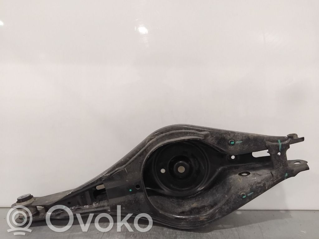 Volvo XC40 Wahacz tylny 