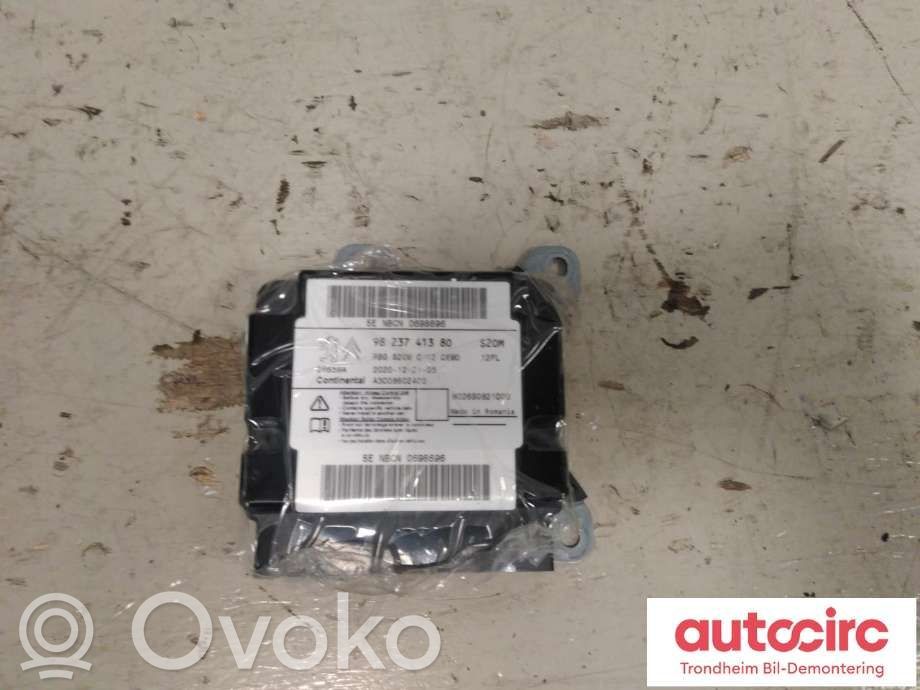 Peugeot 208 II ABS control unit/module 