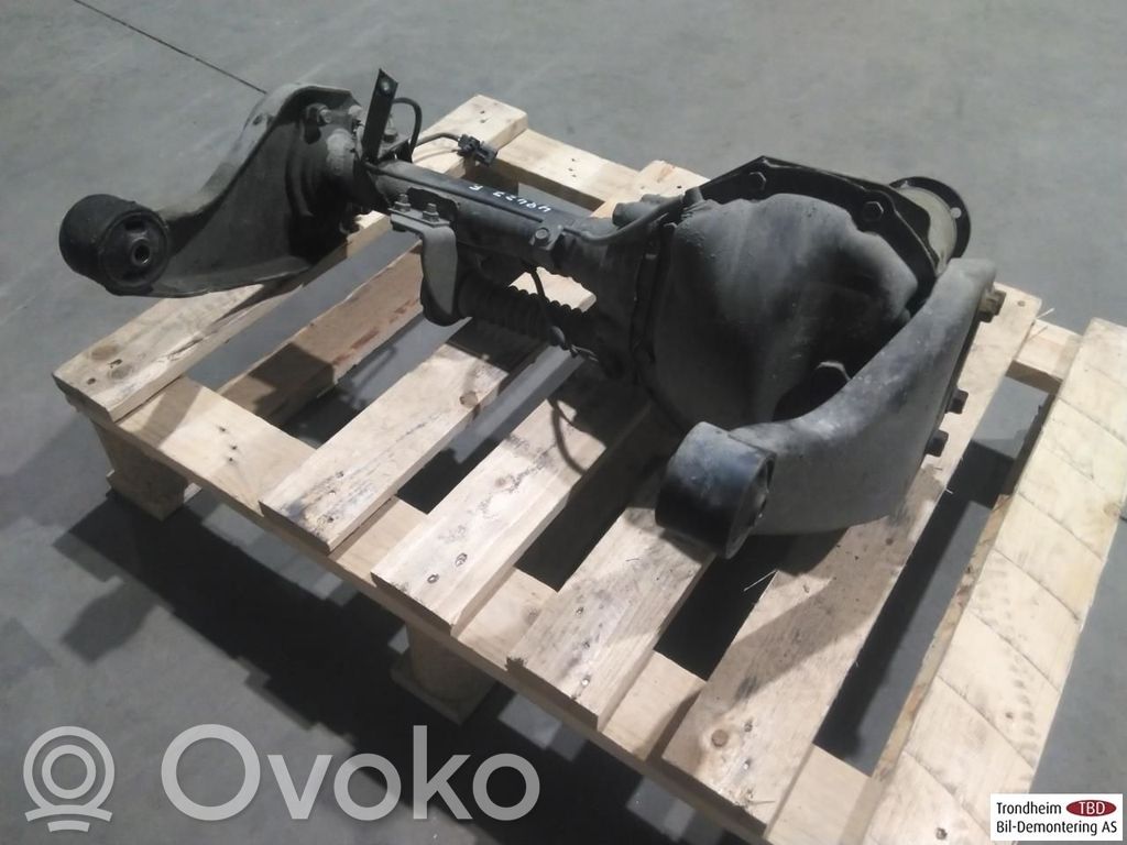 Mitsubishi L200 Mechanizm różnicowy przedni / Dyferencjał 