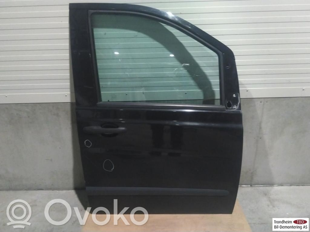 Mercedes-Benz Vito Viano W639 Ușă față 