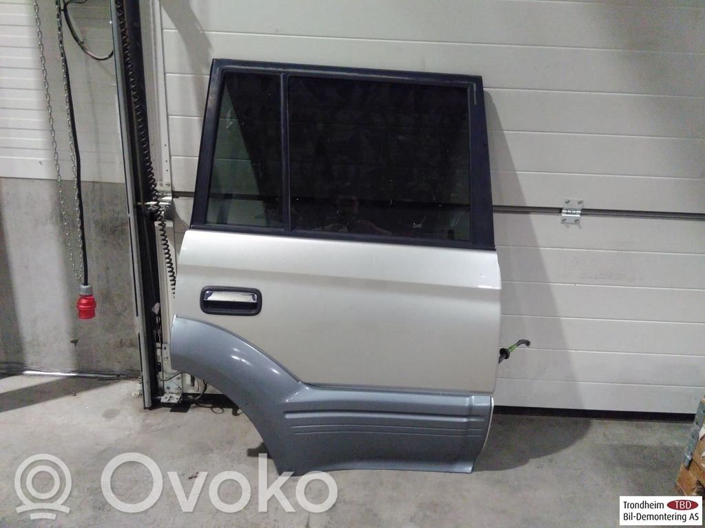 Toyota Land Cruiser (HDJ90) Ușă spate 