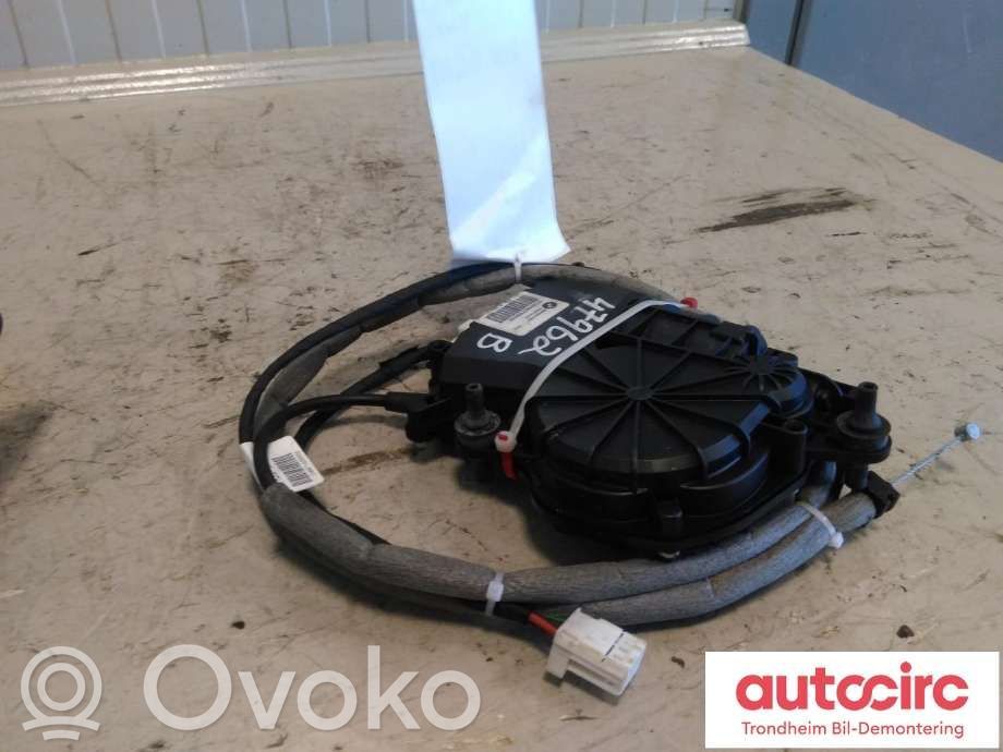 BMW 5 F10 F11 Tailgate lock latch 