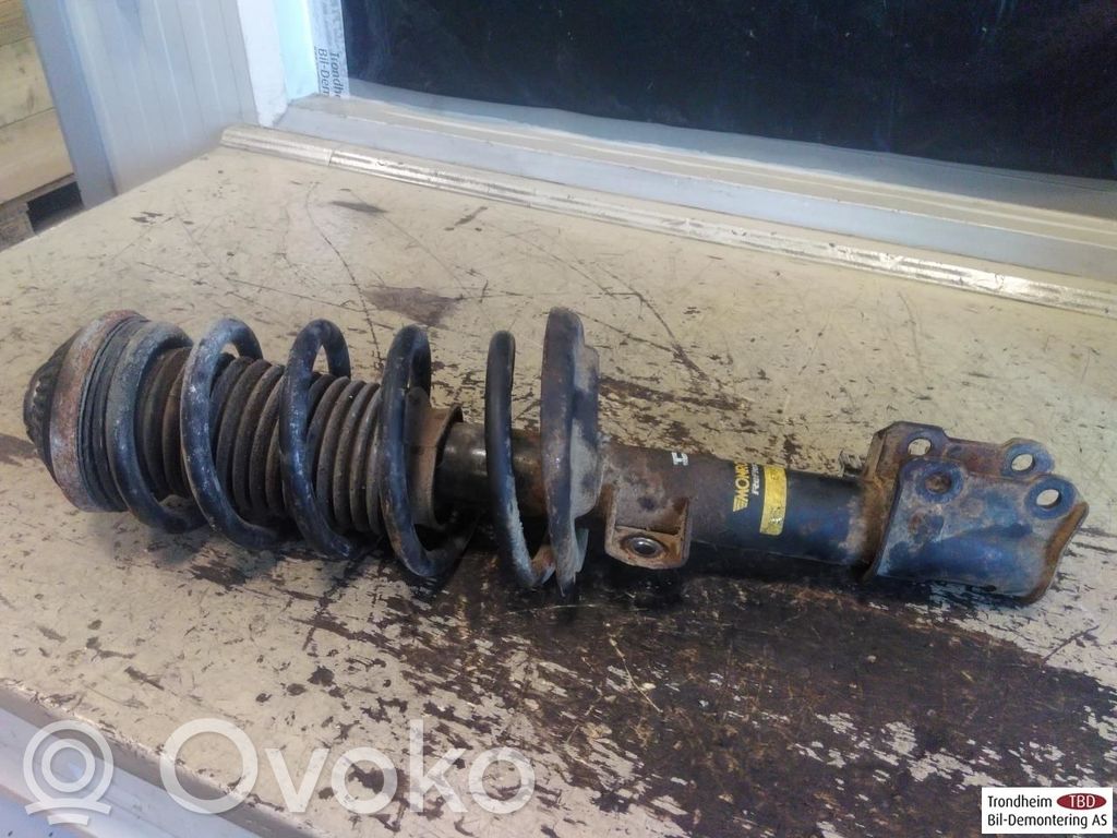 Opel Zafira B Ansamblu amortizor cu arc față 