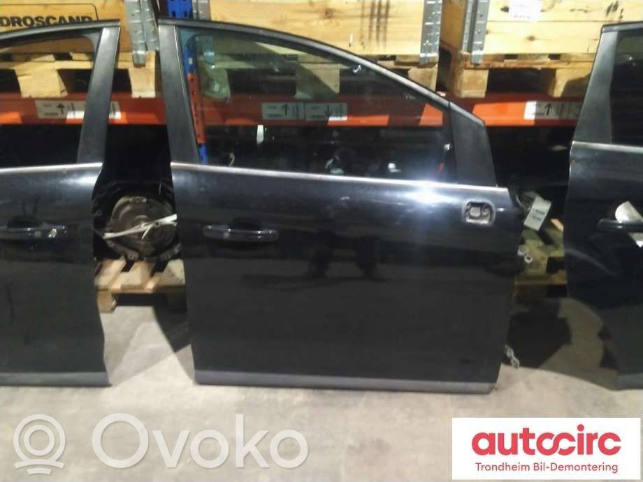 Ford Kuga I Durvis 