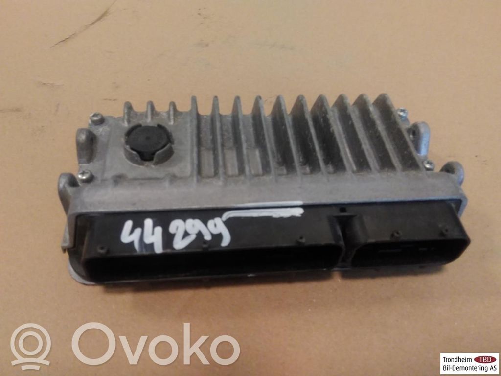 Lexus NX Unité de commande, module ECU de moteur 