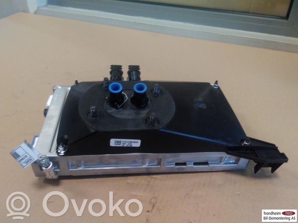 Tesla Model 3 Vakionopeussäätimen ohjainlaite/moduuli 