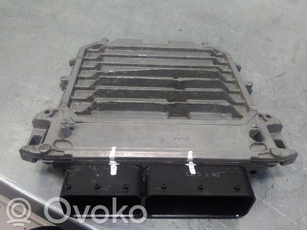 Mercedes-Benz C W205 Komputer / Sterownik ECU silnika 