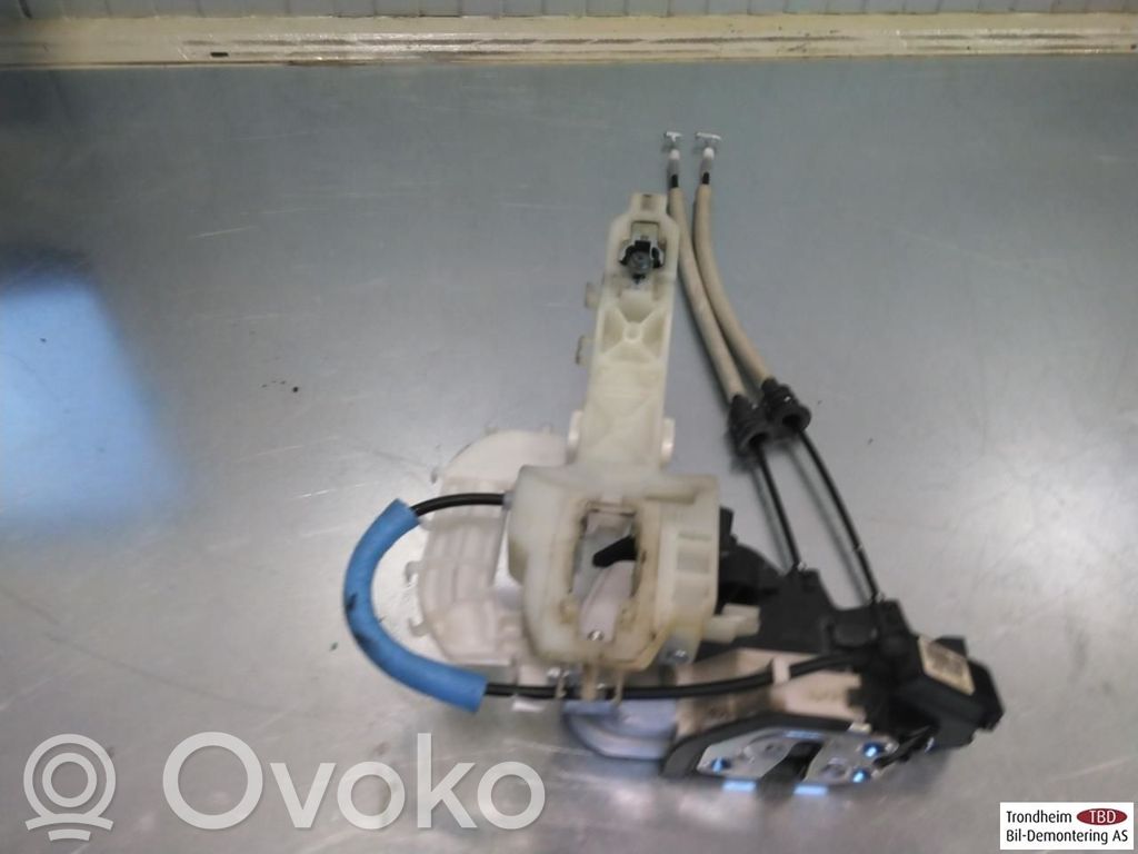 KIA Soul Zamek drzwi przednich 