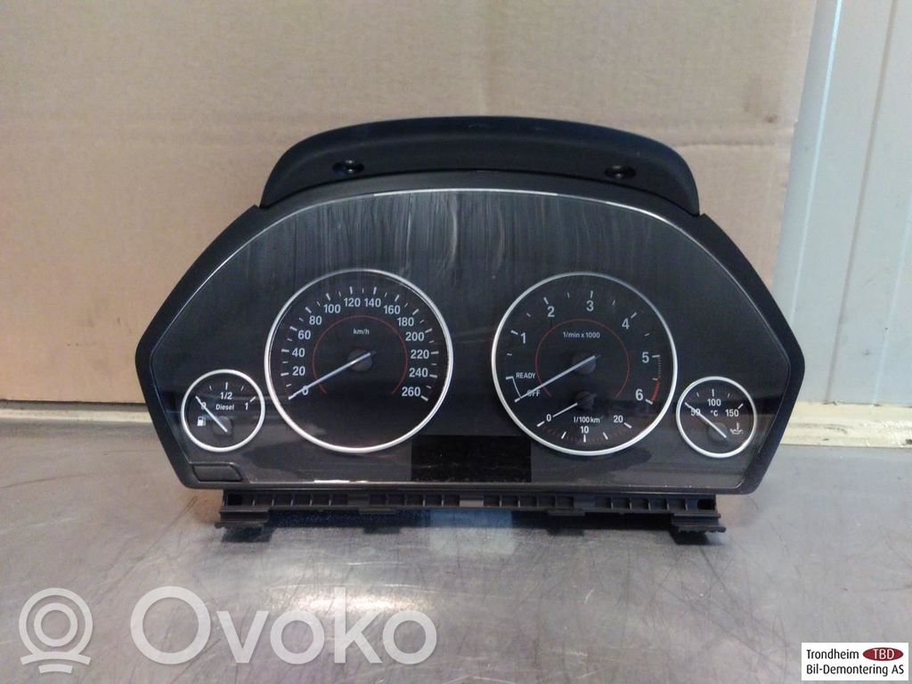 BMW 3 F30 F35 F31 Licznik / Prędkościomierz 