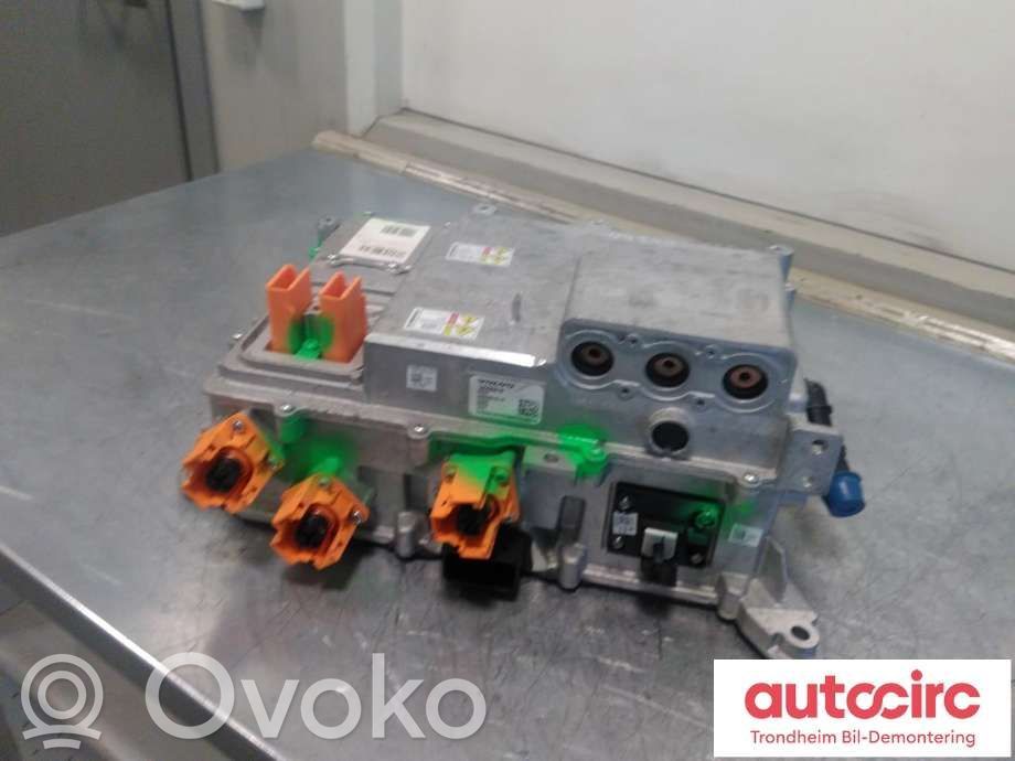Volvo C40 Inversor/convertidor de voltaje 