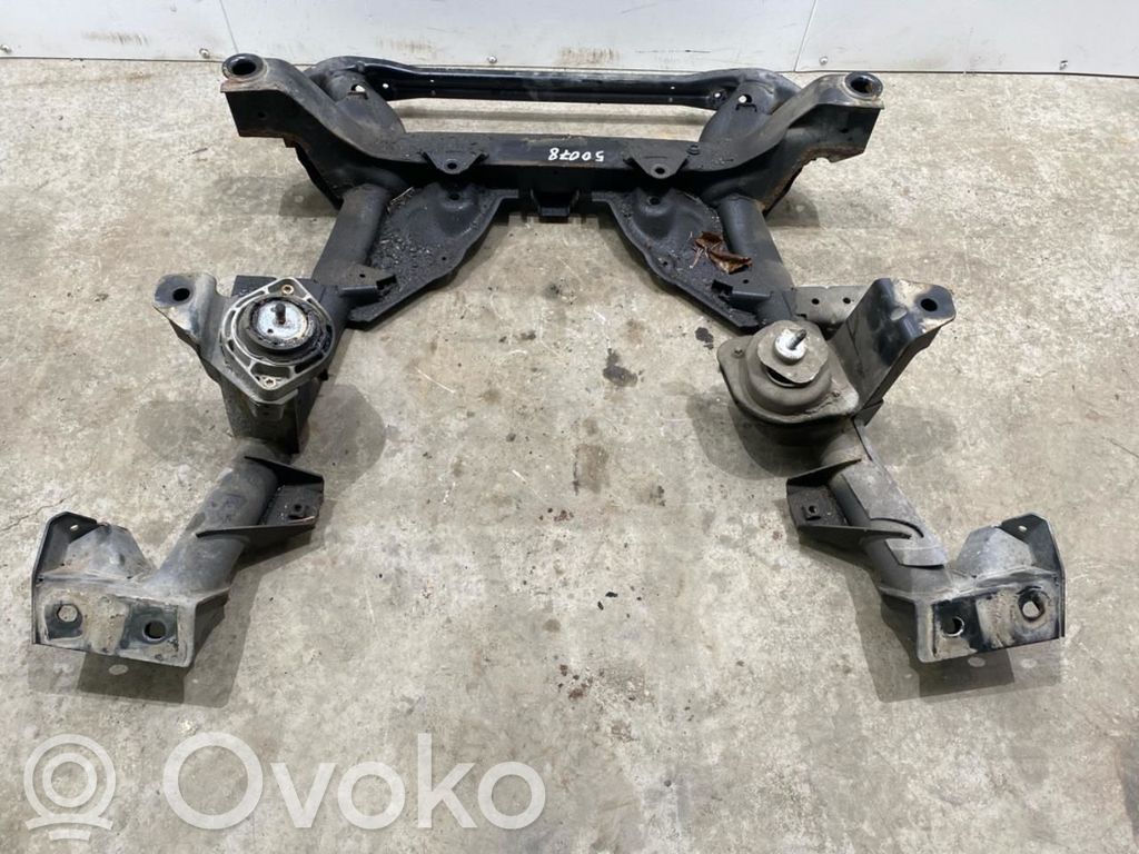 BMW X3 E83 Etuapurunko 