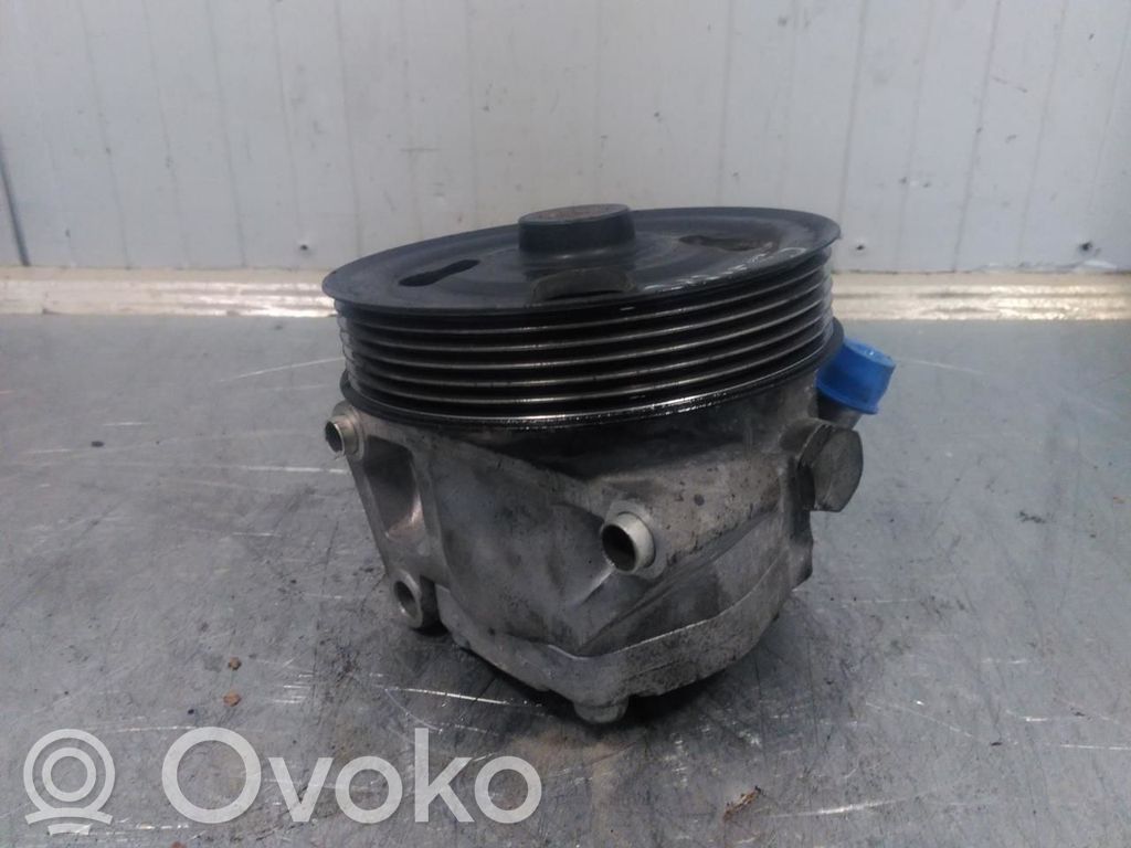 Volvo S80 Ohjaustehostimen pumppu 