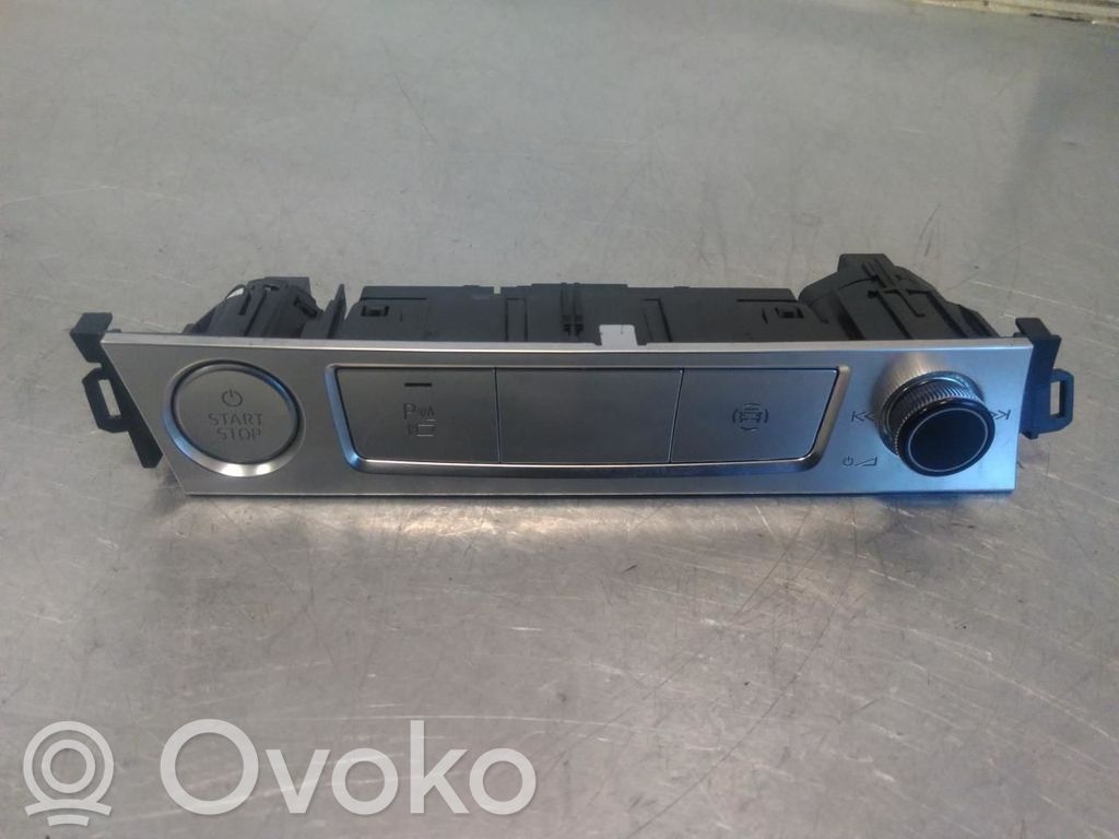 Audi e-tron Engine start stop button switch 