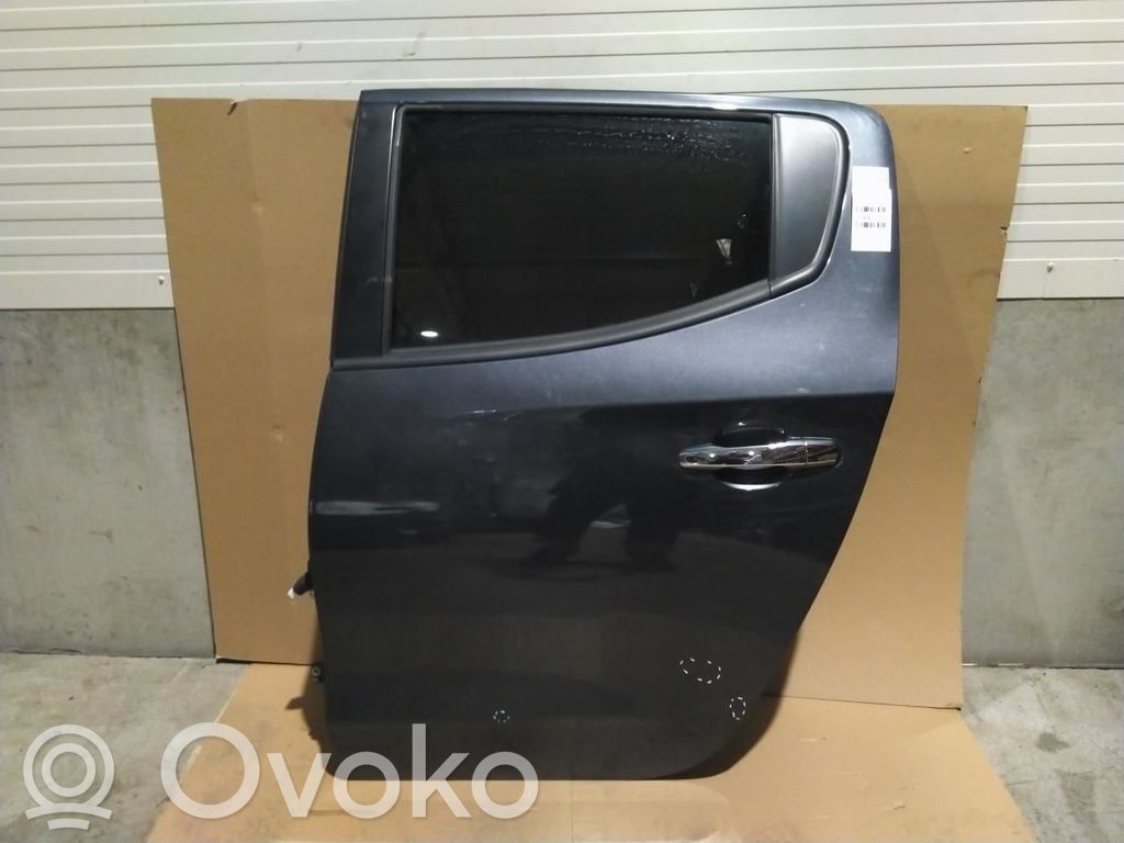 Mitsubishi L200 Puerta trasera 