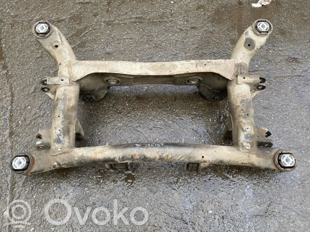 Alfa Romeo Stelvio Rama pomocnicza tylna 