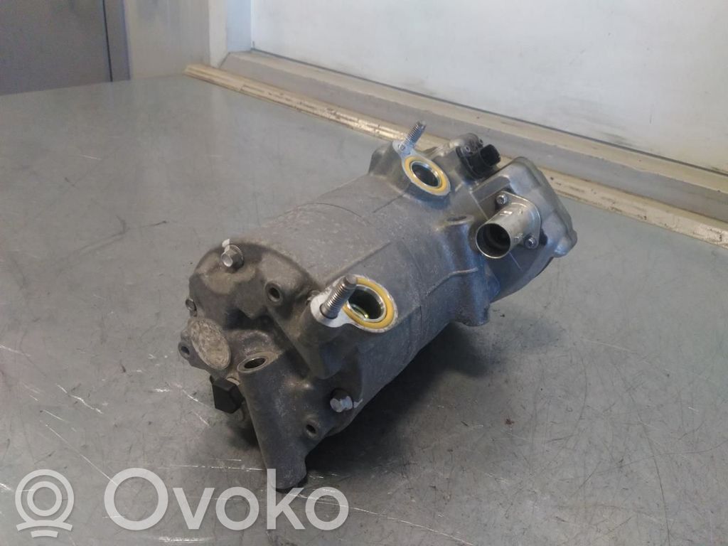Volvo V60 Kompresor / Sprężarka klimatyzacji A/C 