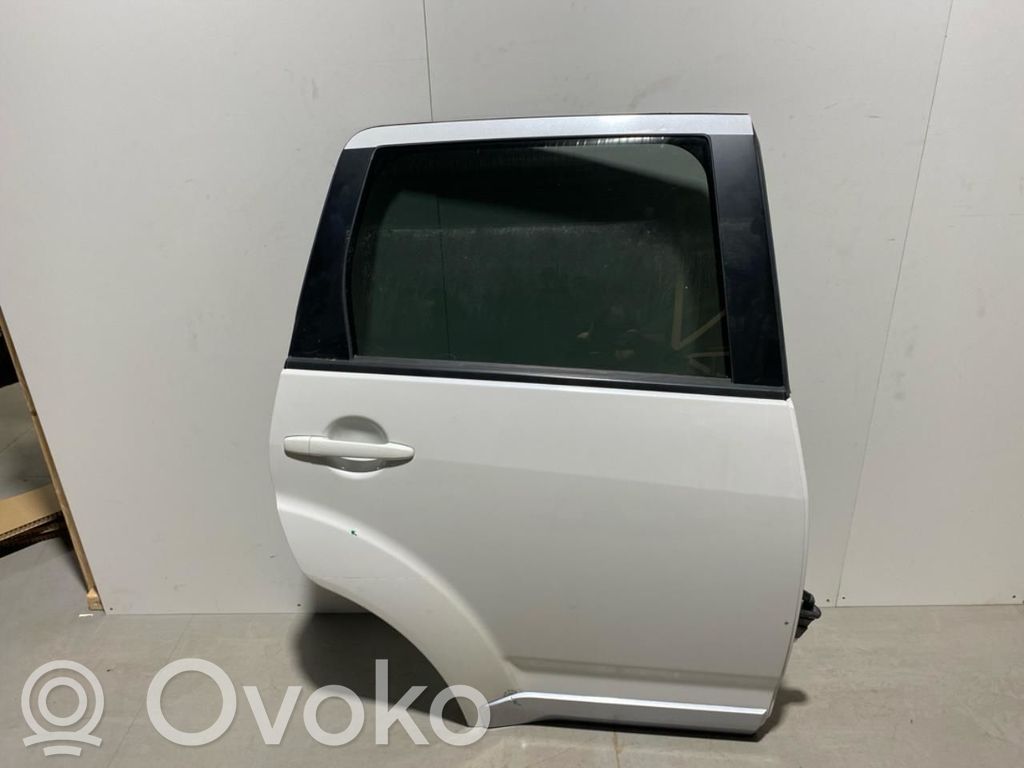Mitsubishi Outlander Galinės durys 
