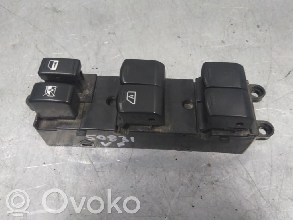 Subaru Impreza III Comutator comandă geamuri electrice 