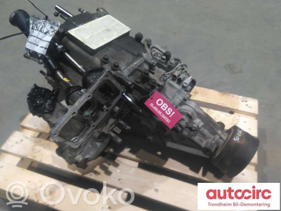 Mitsubishi L200 Skrzynia rozdzielcza / Reduktor 