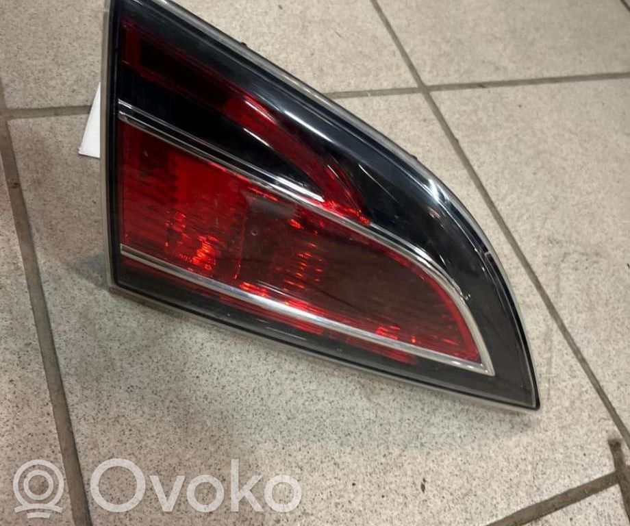 Mazda 6 Galinis žibintas kėbule 