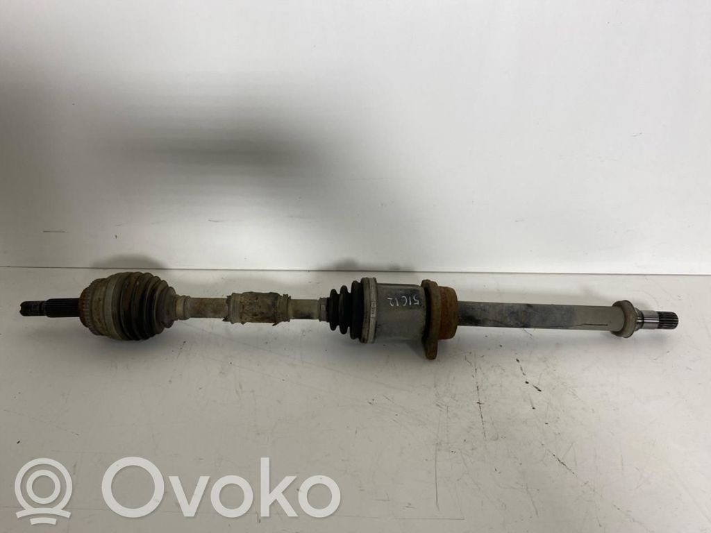 Toyota Corolla E120 E130 Priekinis pusašis 