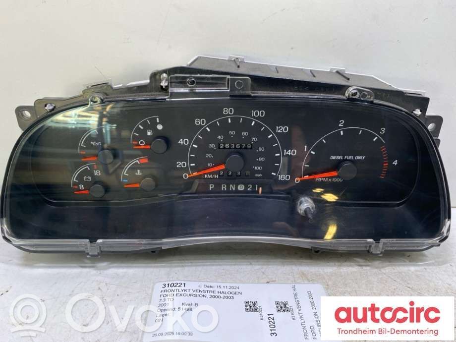 Headlight/headlamp   1C3Z13008BA,1C3Z13008BA