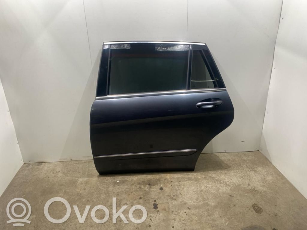 Mercedes-Benz R W251 Puerta trasera