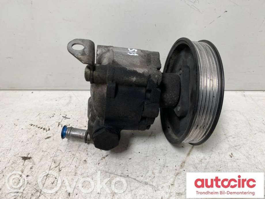 BMW X3 E83 Power steering pump 