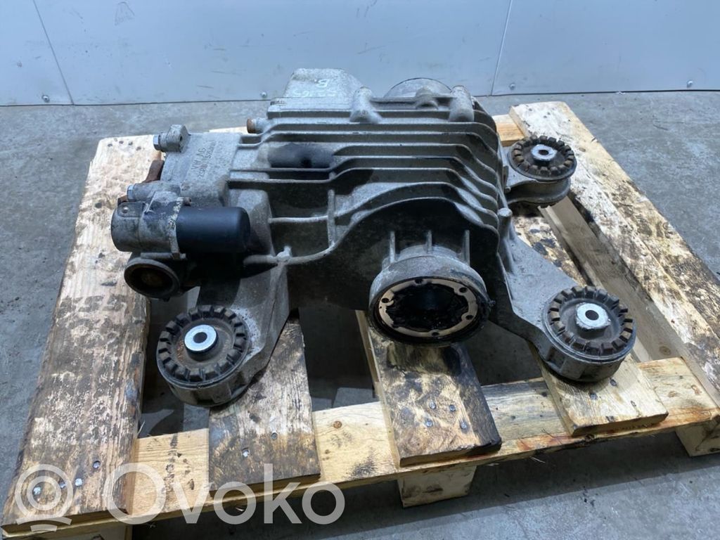 Belka osi tylnej   01Z525010H,01Z525010K,01Z525010H,01Z525010K