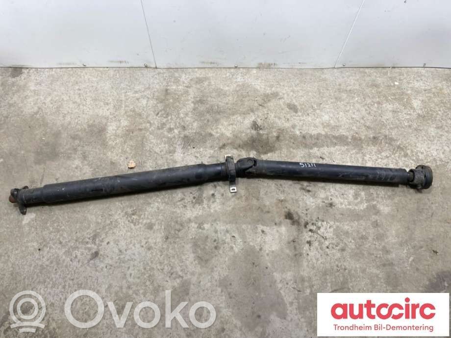 BMW 5 E60 E61 Kardanas komplekte 
