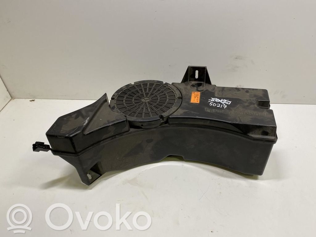 Mercedes-Benz E W212 Subwoofer 