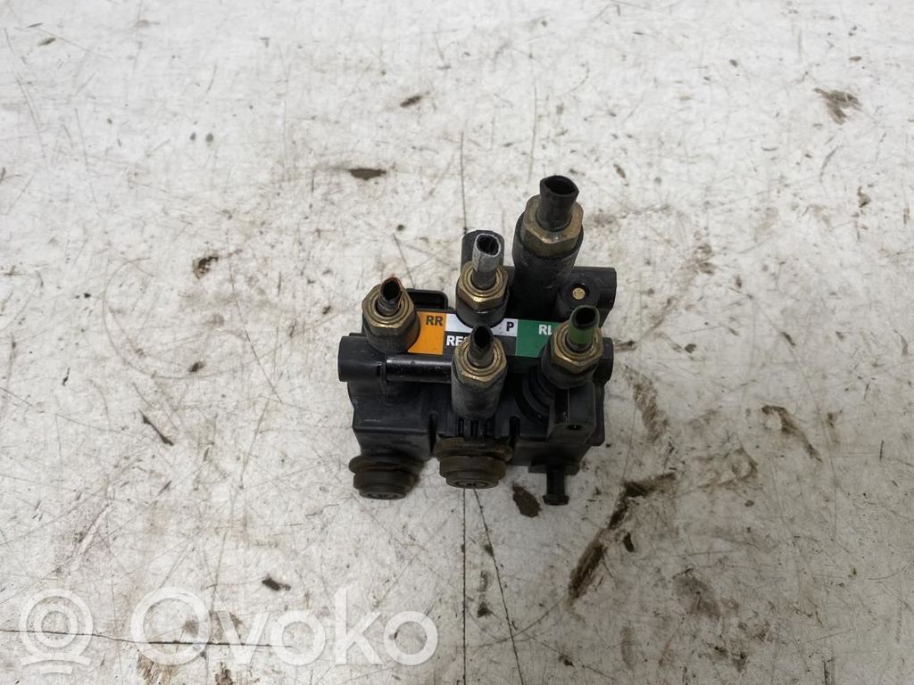 Jaguar I-Pace Verteiler / Ventilblock Luftfederung 