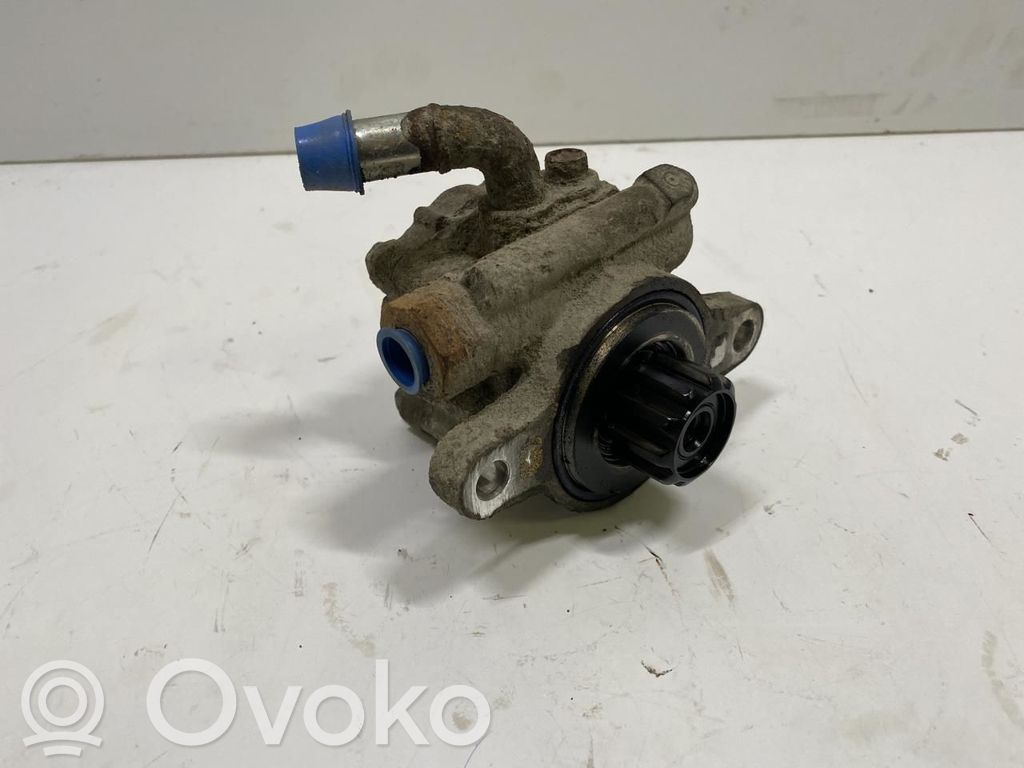 Toyota Hilux (AN10, AN20, AN30) Pompa servosterzo