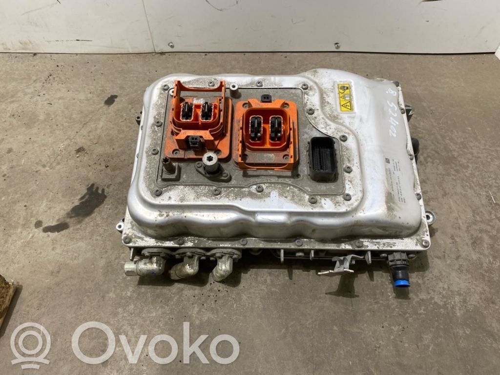BMW i3 Falownik / Przetwornica napięcia 