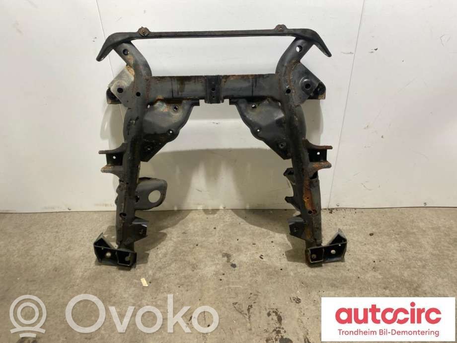 BMW X3 E83 Front subframe 