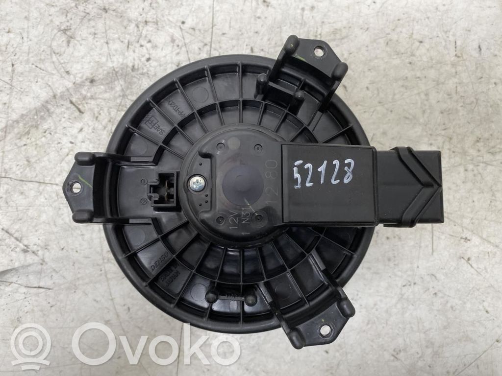 Toyota Urban Cruiser XP110 Ventola riscaldamento/ventilatore abitacolo 