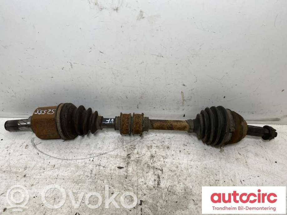 Nissan Note (E11) Priekinis pusašis 