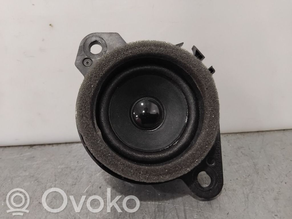 Mazda CX-30 Etuoven kaiutin 