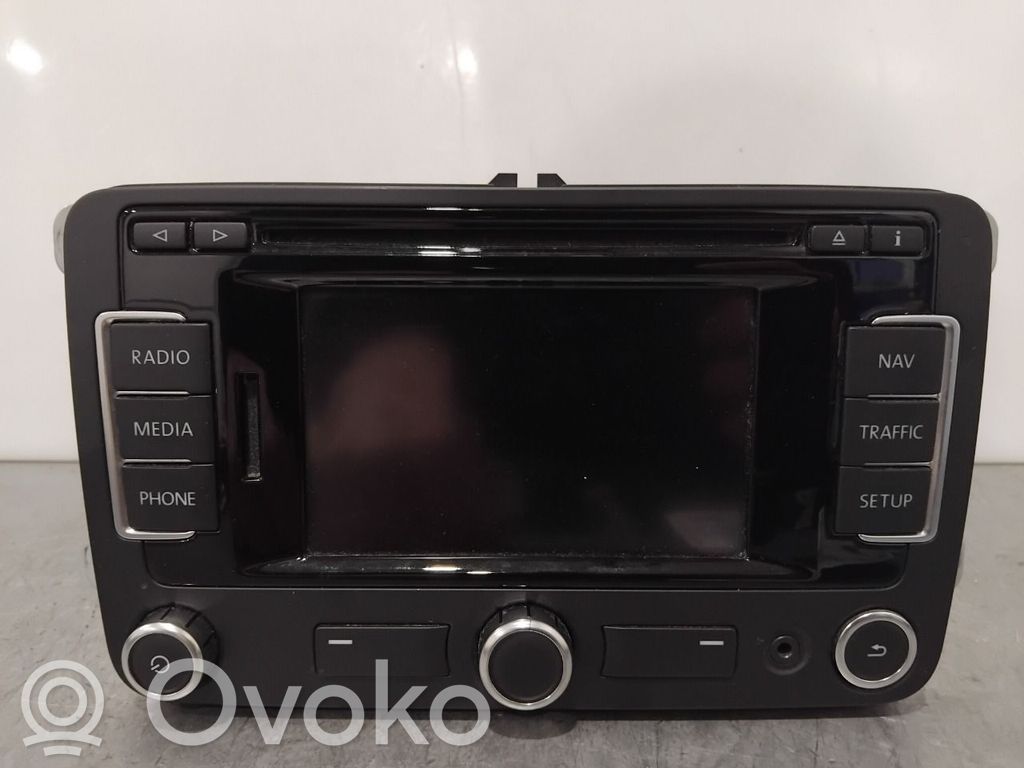 Volkswagen PASSAT B7 Panel / Radioodtwarzacz CD/DVD/GPS 