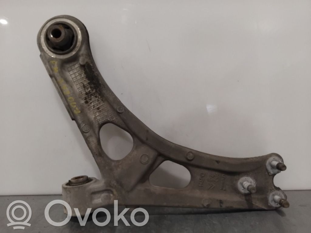 Opel Combo E Front control arm 