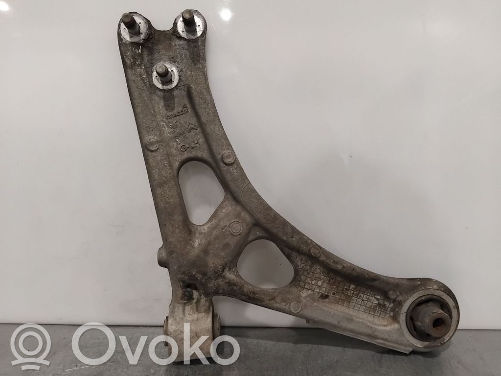 Opel Combo E Рычаг 