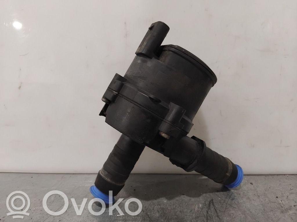 Ford Mondeo MK V Pompa obiegowa Webasto 