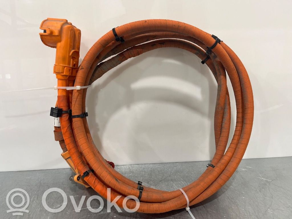Audi e-tron High voltage cable 