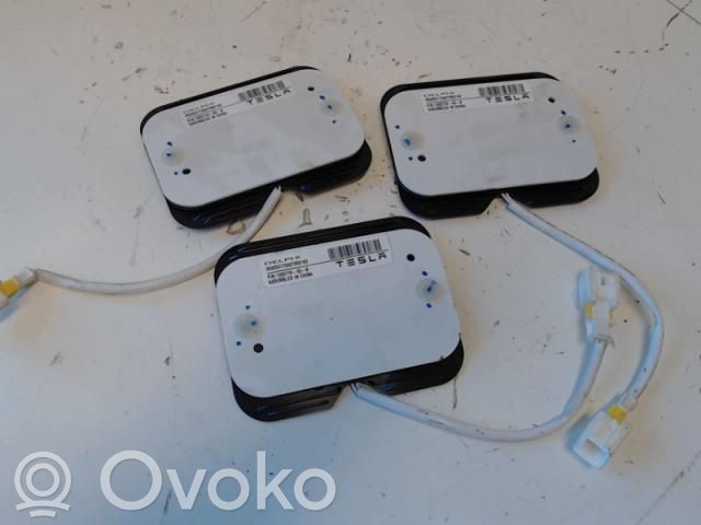 Takaistuin   283353170A07950145,283353170A07950145