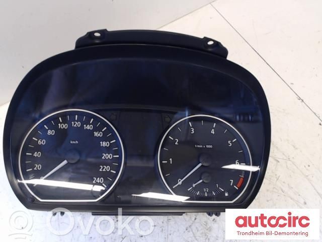 BMW 1 E81 E87 Spidometrs (instrumentu panelī) 