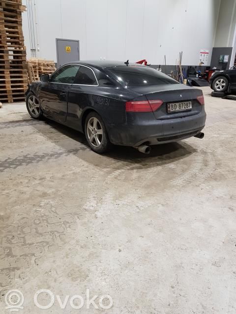 Audi A5 8T 8F Feux arrière / postérieurs