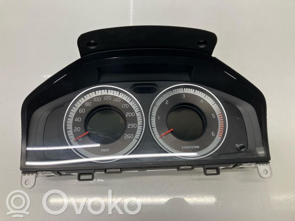 Volvo V70 Vitezometru (grup de instrumente) 